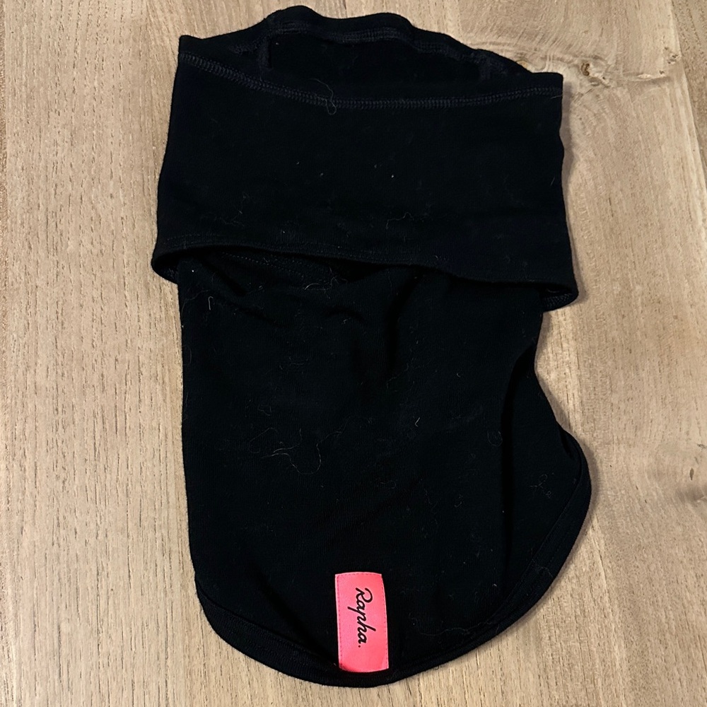 Rapha Black Neck Gaiter with Pink Tag